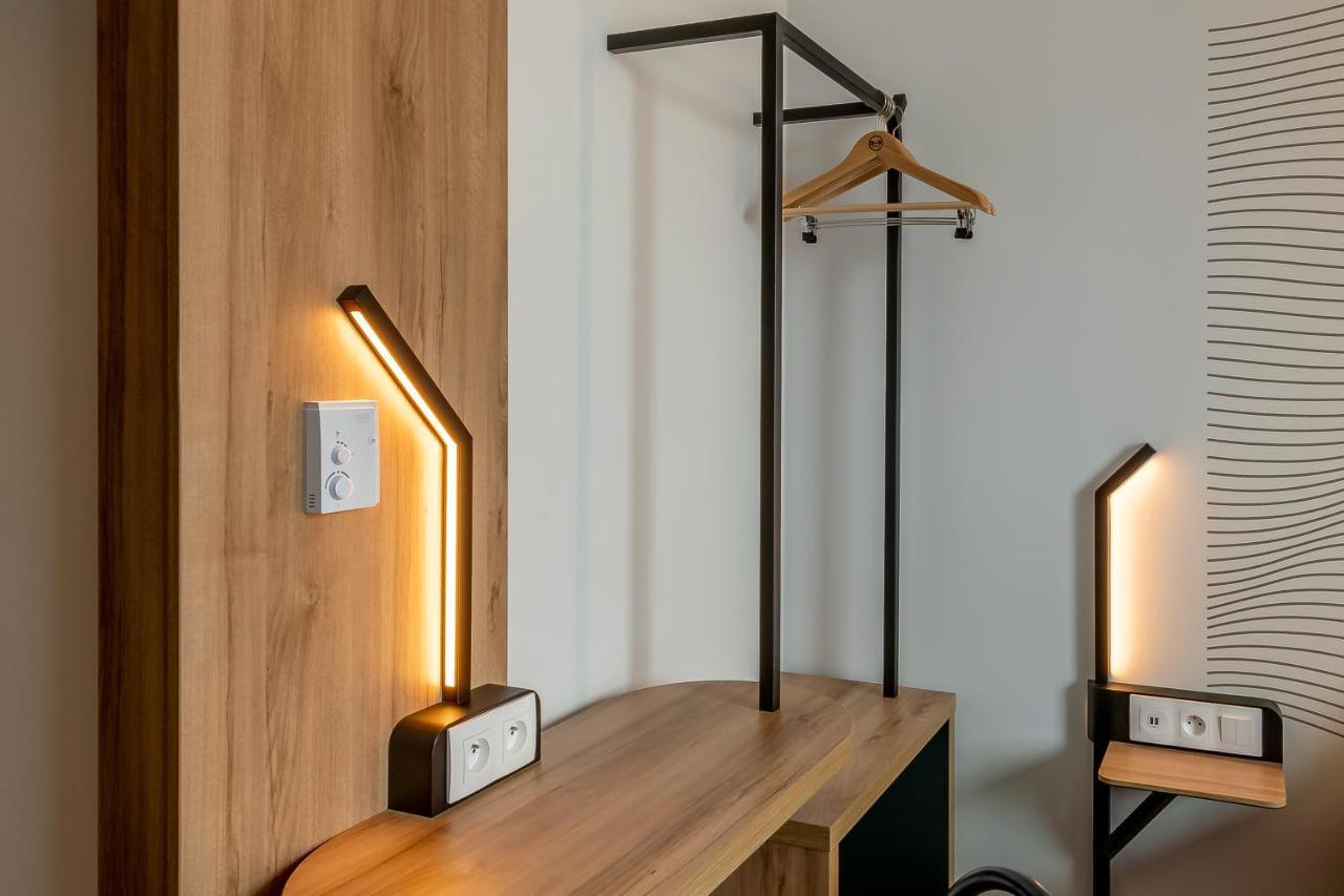 B&B Hotel Bois D'Arcy Saint Quentin En Yvelines 외부 사진