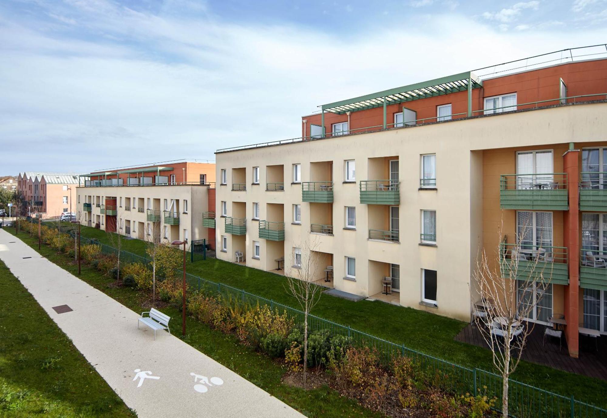 B&B Hotel Bois D'Arcy Saint Quentin En Yvelines 외부 사진