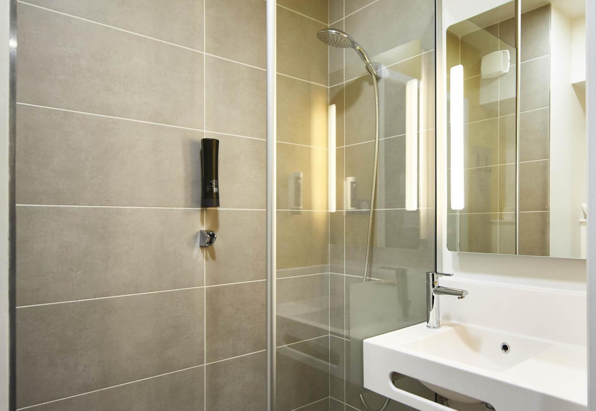 B&B Hotel Bois D'Arcy Saint Quentin En Yvelines 외부 사진